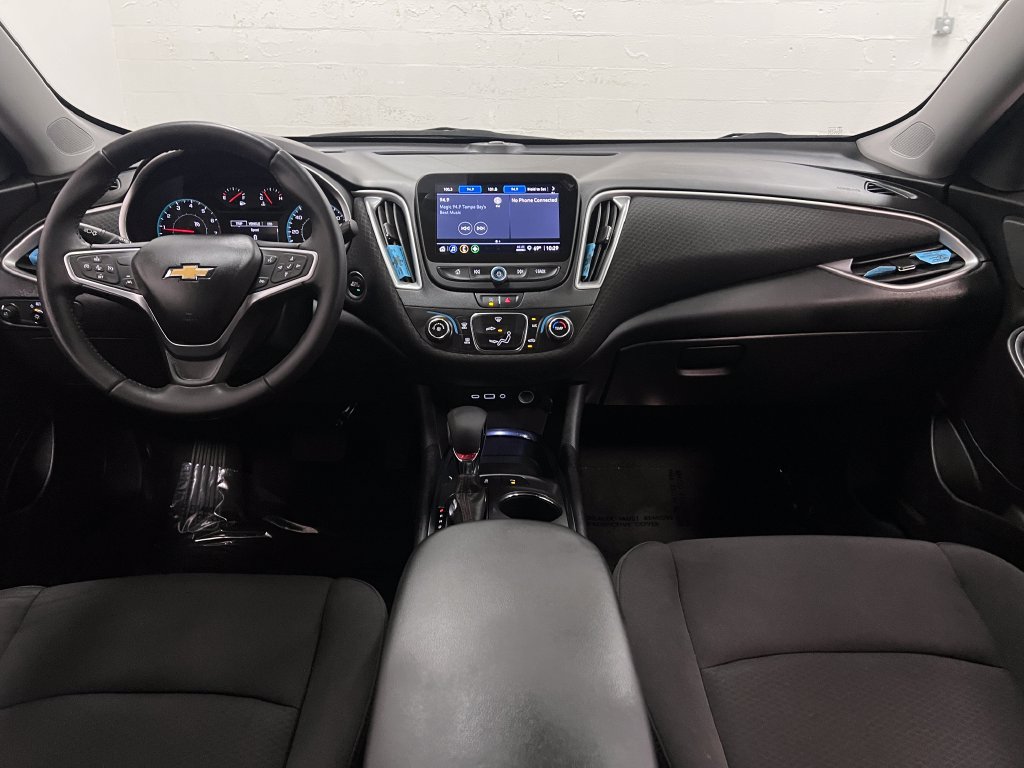 Used 2022 Chevrolet Malibu RS FWD image 12