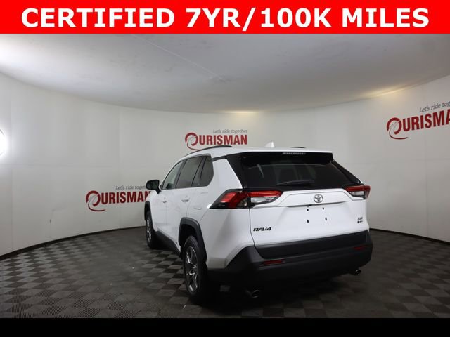 Used 2025 Toyota RAV4 XLE image 10