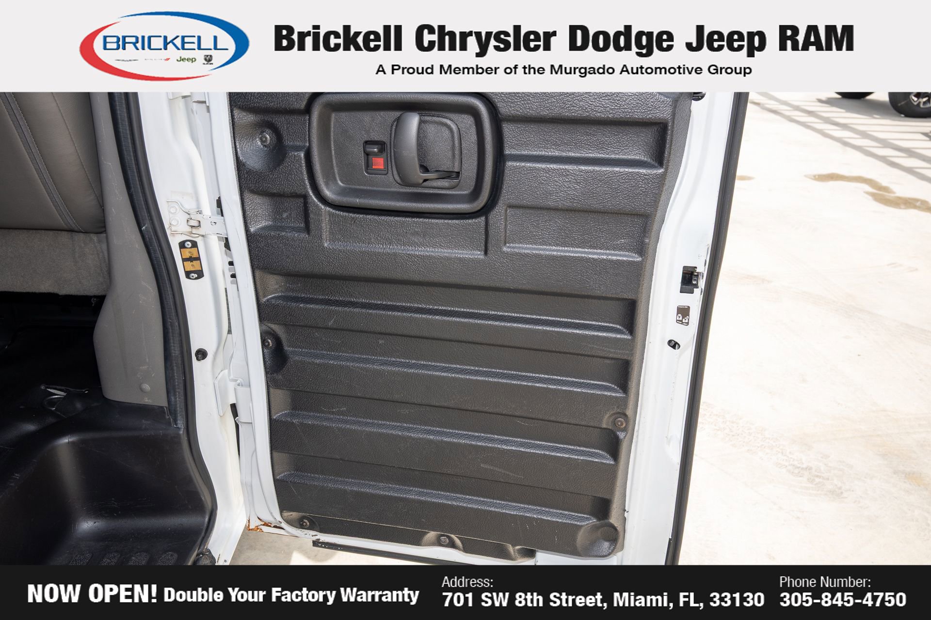 Used 2017 Chevrolet Express 2500 image 12