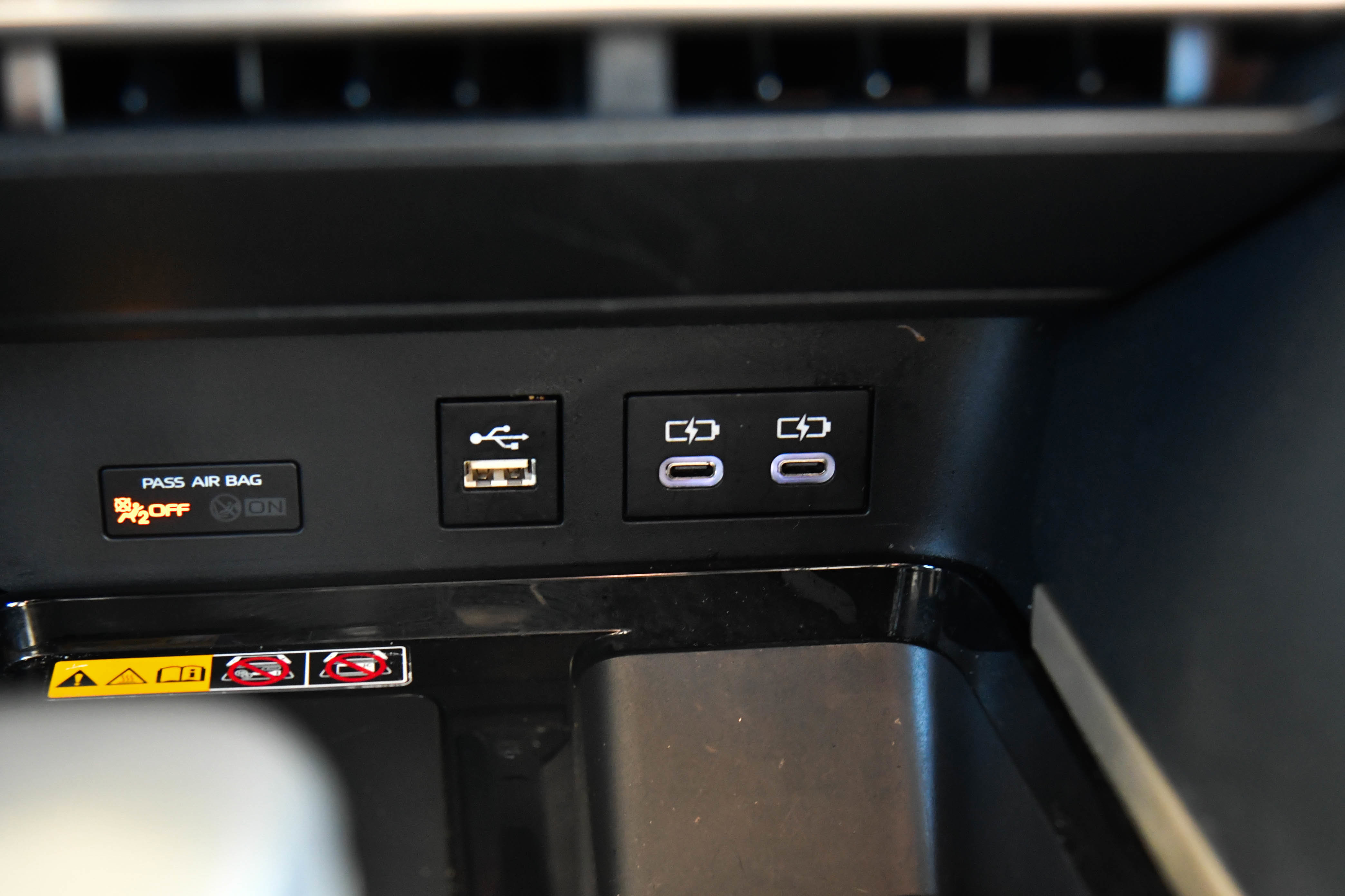 Used 2025 Toyota Camry XSE image 27