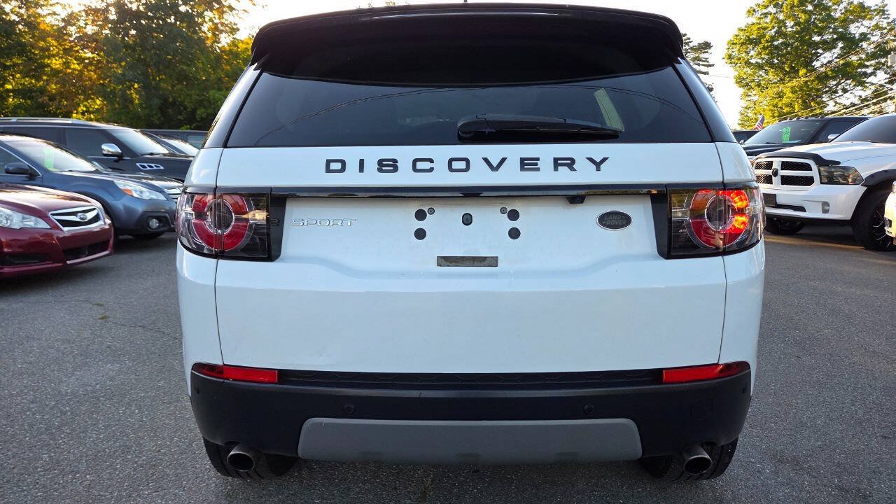 Used 2017 Land Rover Discovery Sport SE AWD/4WD image 15