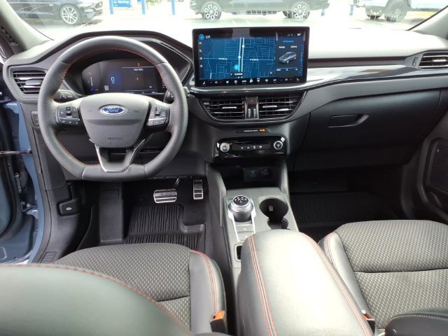 Used 2023 Ford Escape ST-Line w/ Tech Pack #1 AWD/4WD image 18