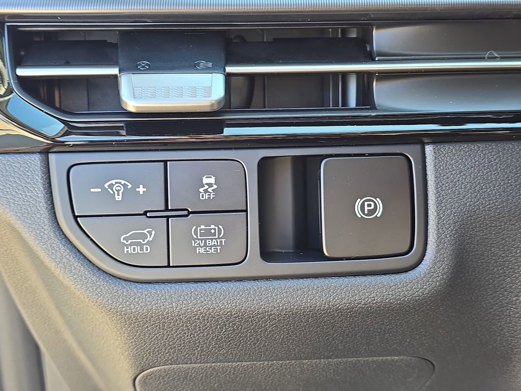 New 2026 Kia Sportage EX image 28
