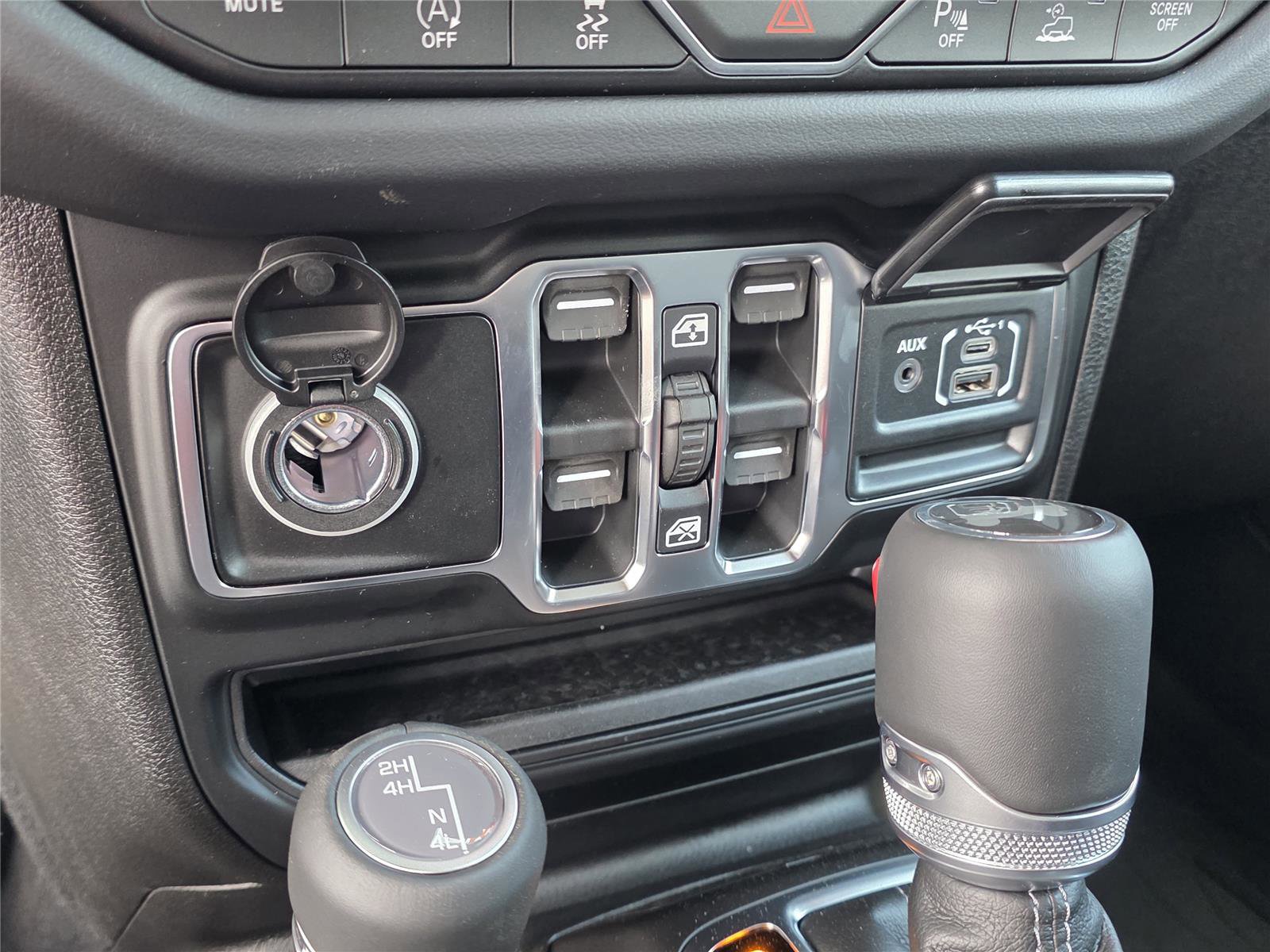 New 2026 Jeep Wrangler Sahara image 16