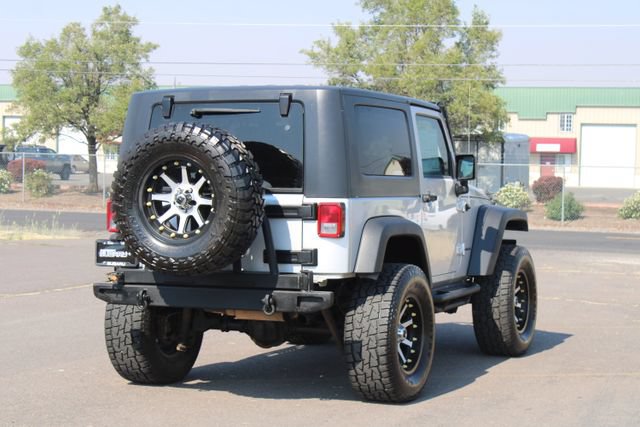 Used 2007 Jeep Wrangler Rubicon w/ Dual Top Group AWD/4WD image 6