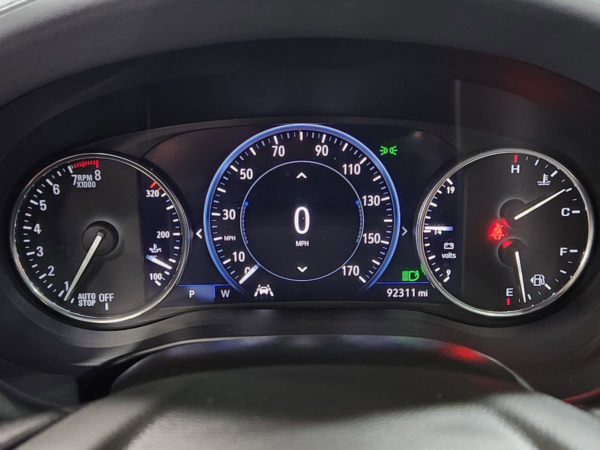 Used 2022 Buick Enclave Premium w/ Experience Buick Package FWD image 32