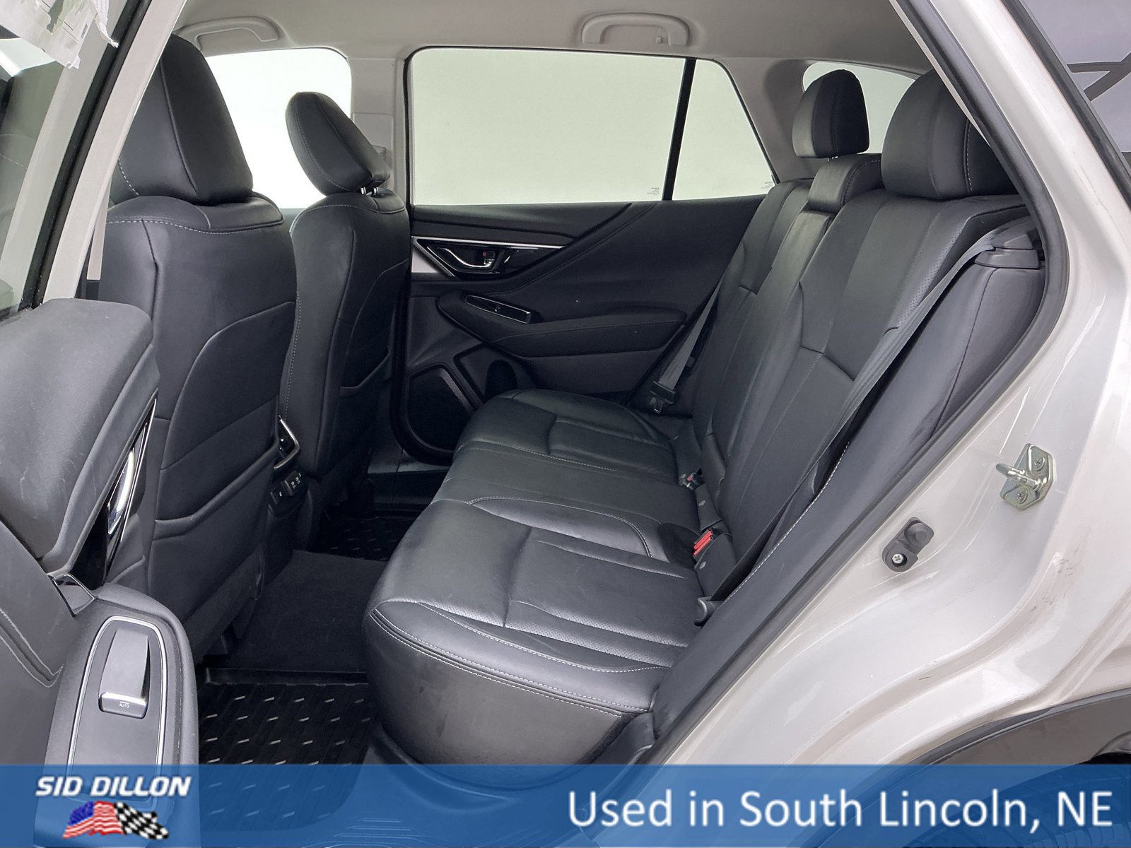 Used 2020 Subaru Outback Limited image 19