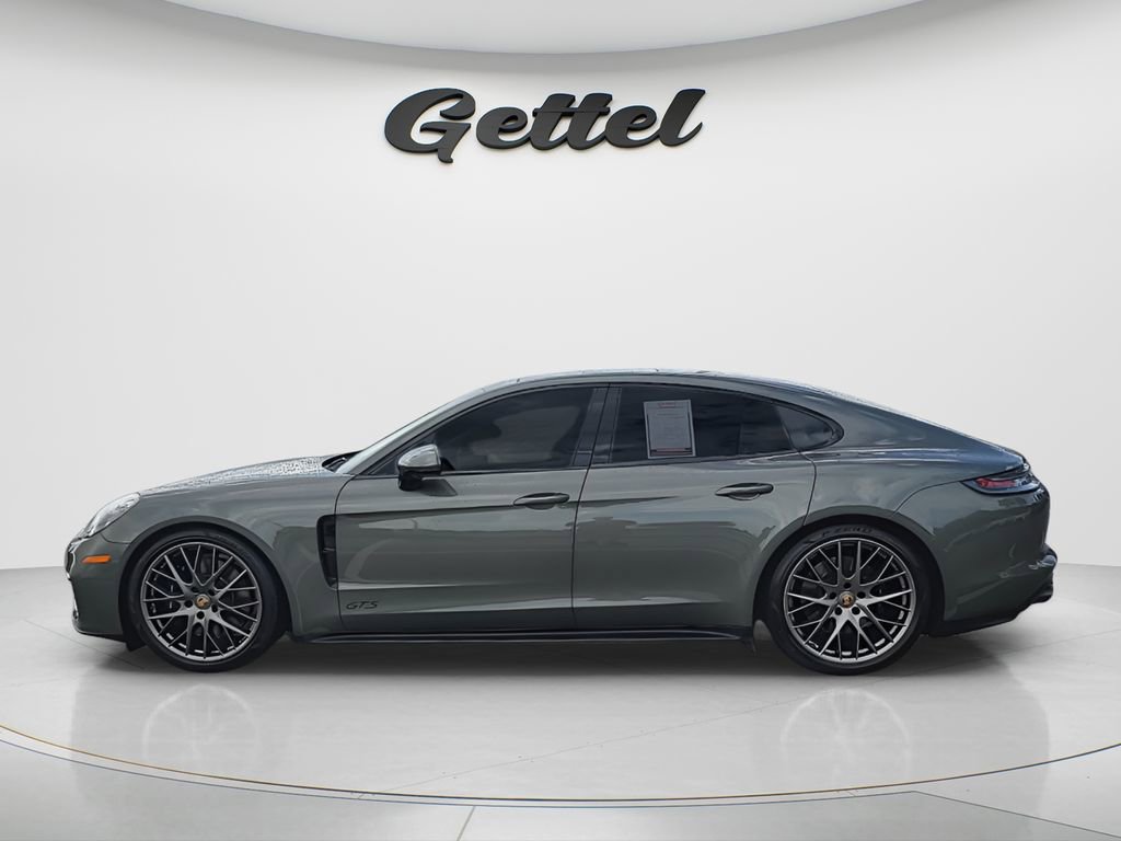 Used 2022 Porsche Panamera GTS image 10