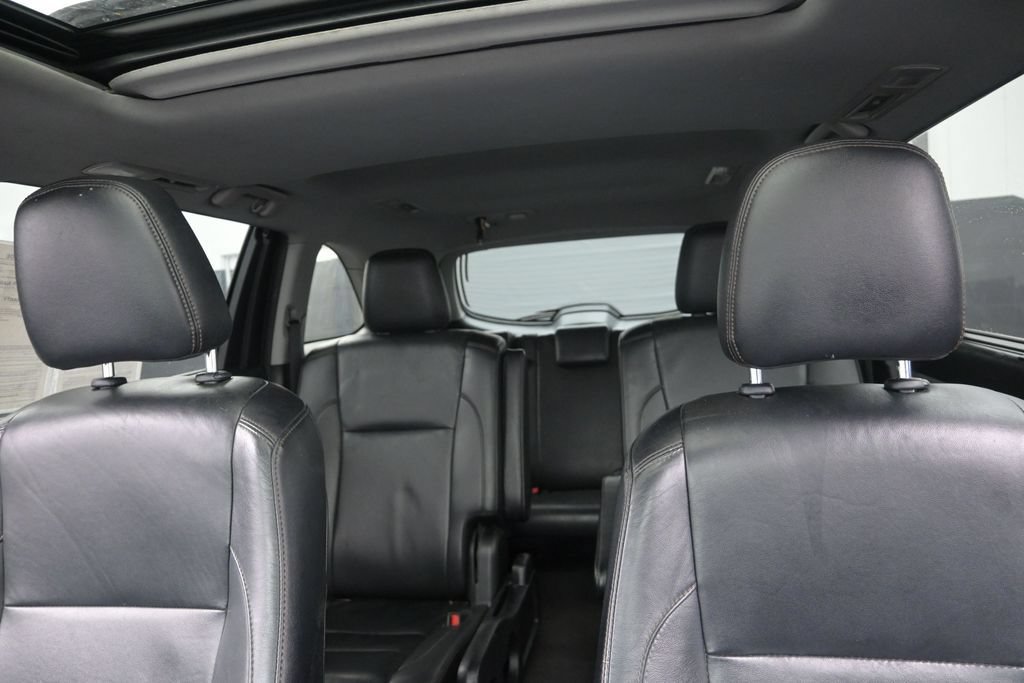 Used 2019 Toyota Highlander XLE FWD image 15