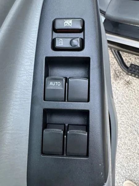 Used 2012 Toyota Tacoma PreRunner w/ TRD Off-Road Pkg RWD image 41