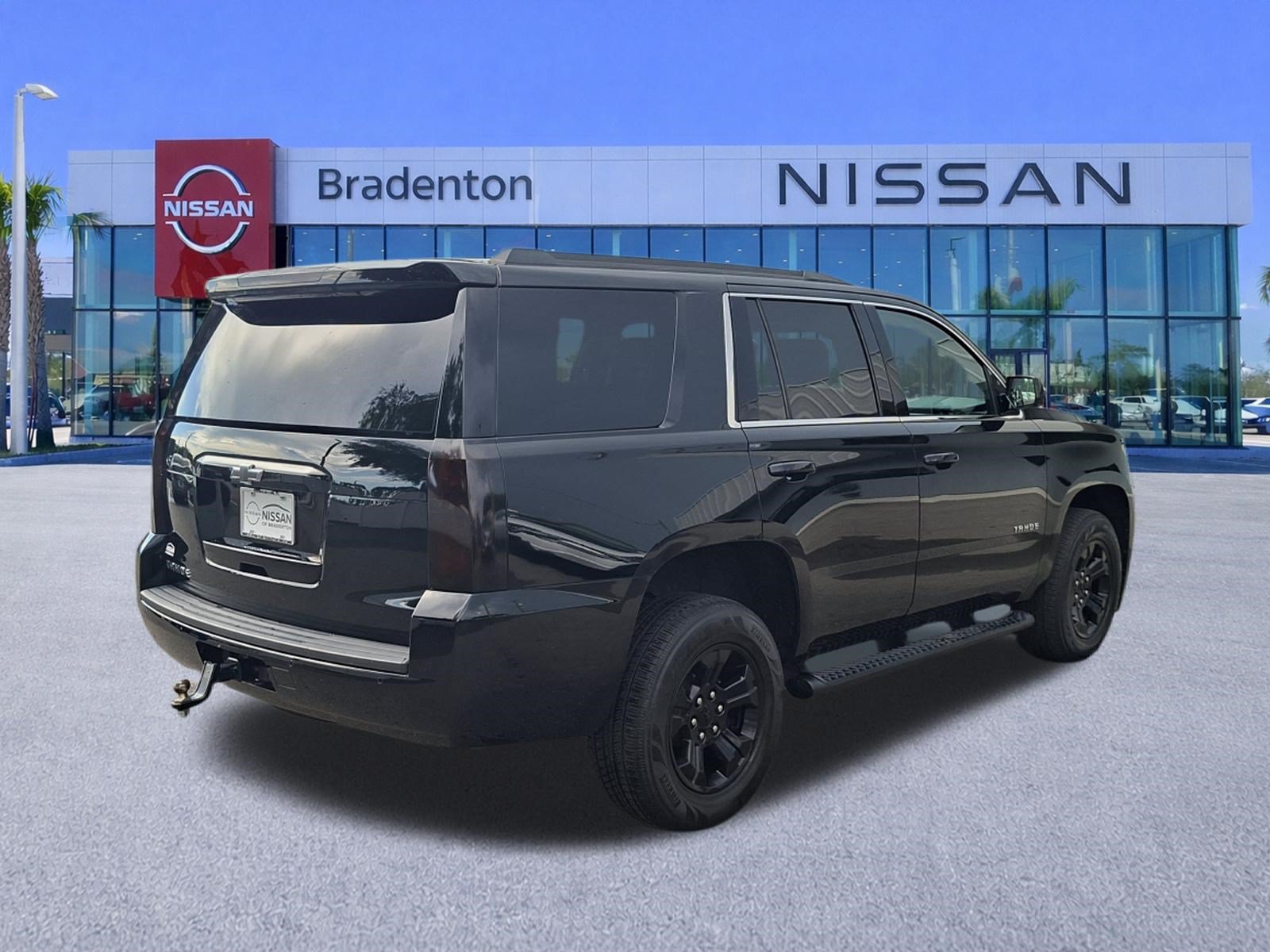 Used 2019 Chevrolet Tahoe LS RWD image 5
