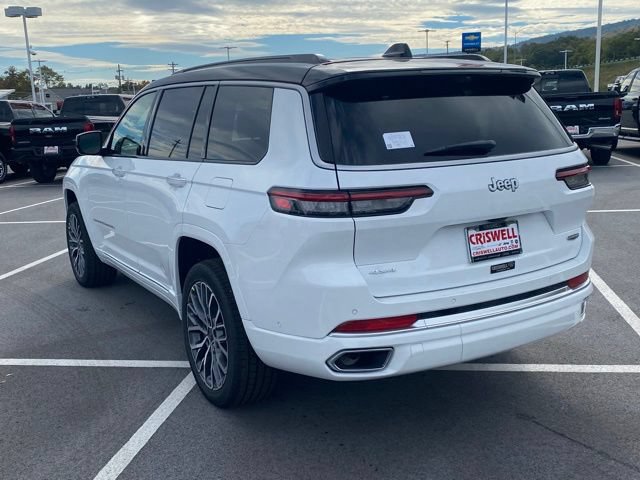 New 2025 Jeep Grand Cherokee L Summit AWD/4WD image 5