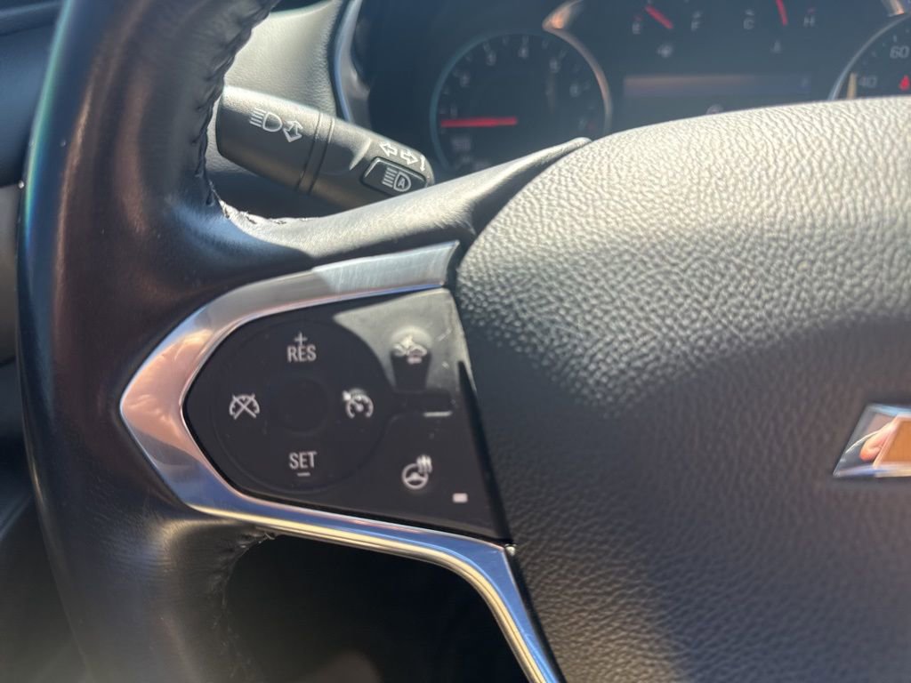 Used 2020 Chevrolet Traverse LT image 21