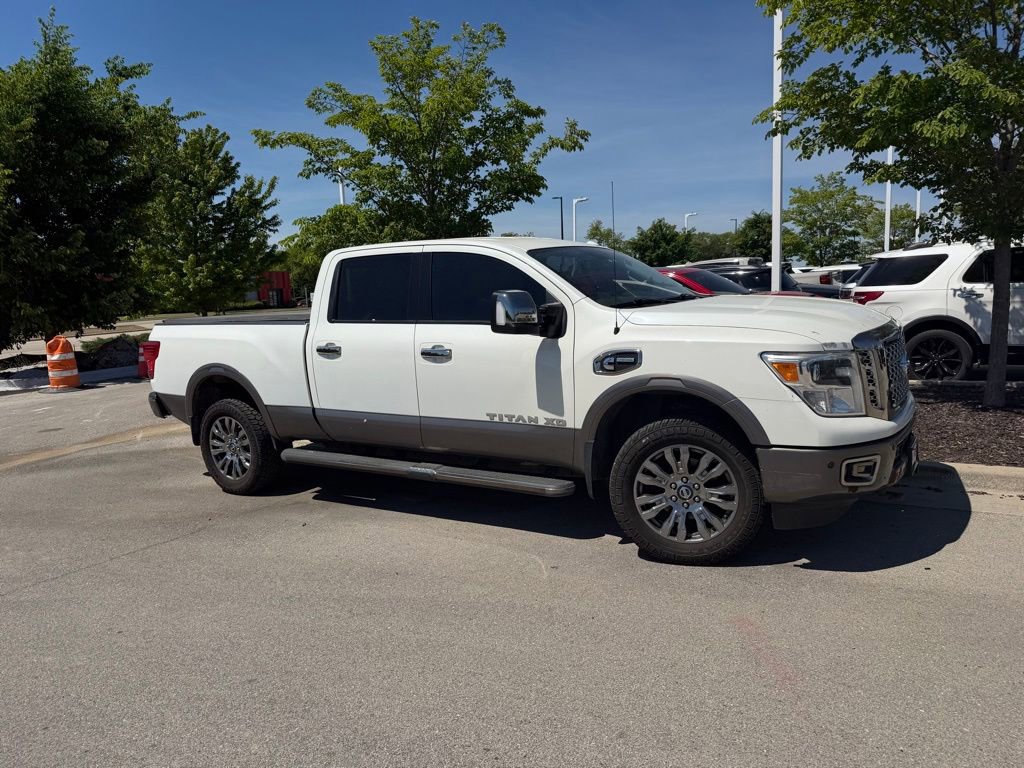 Used 2017 Nissan Titan Platinum Reserve AWD/4WD image 7
