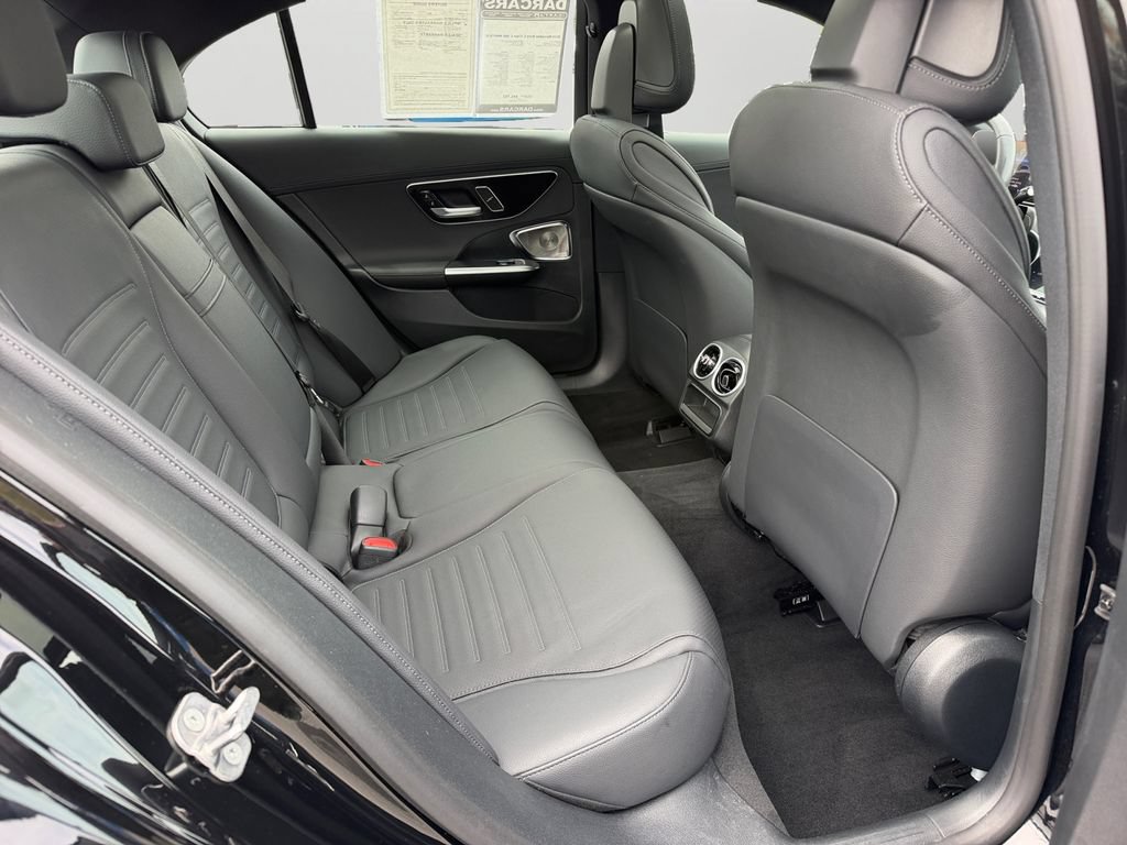 Used 2024 Mercedes-Benz C 300 4MATIC Sedan image 9