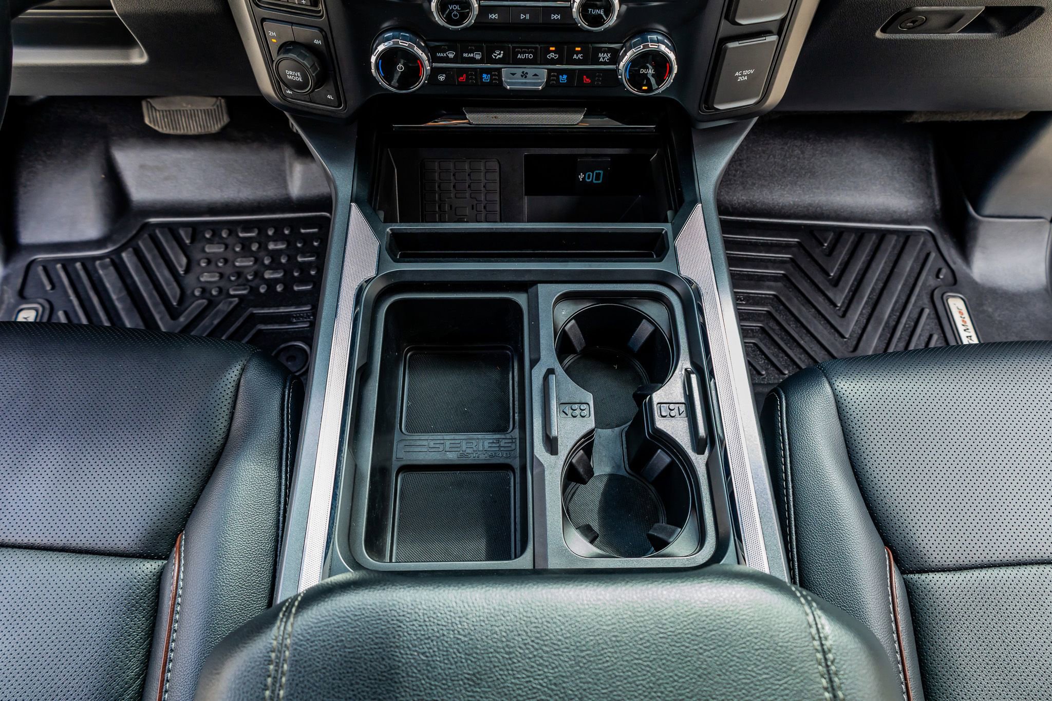 Used 2024 Ford F250 Lariat w/ Lariat Ultimate Package image 28