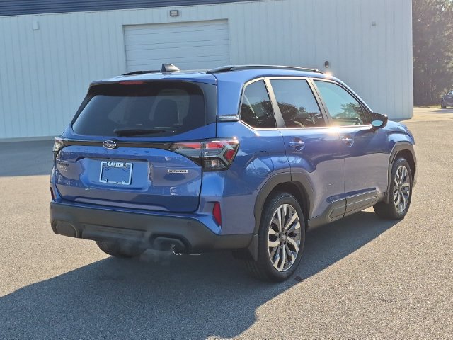 New 2026 Subaru Forester Touring AWD/4WD image 3