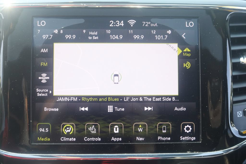 Used 2020 Jeep Grand Cherokee Altitude AWD/4WD image 19