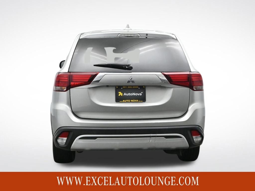 Used 2020 Mitsubishi Outlander SEL image 5