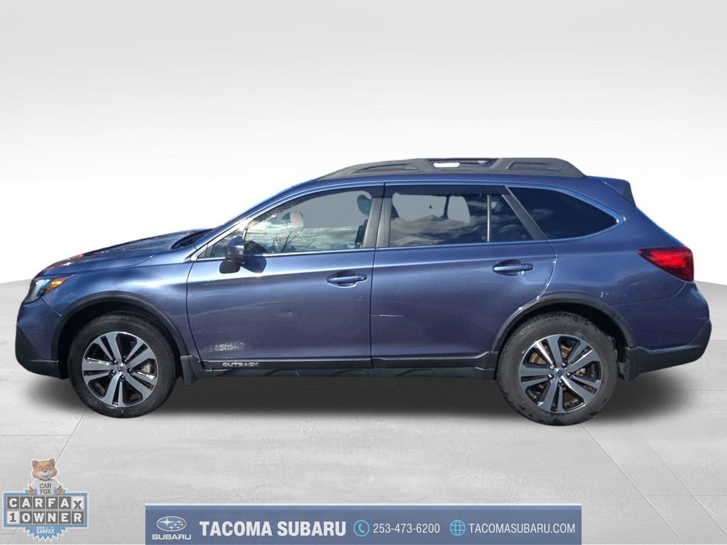 Used 2018 Subaru Outback 3.6R Limited image 2