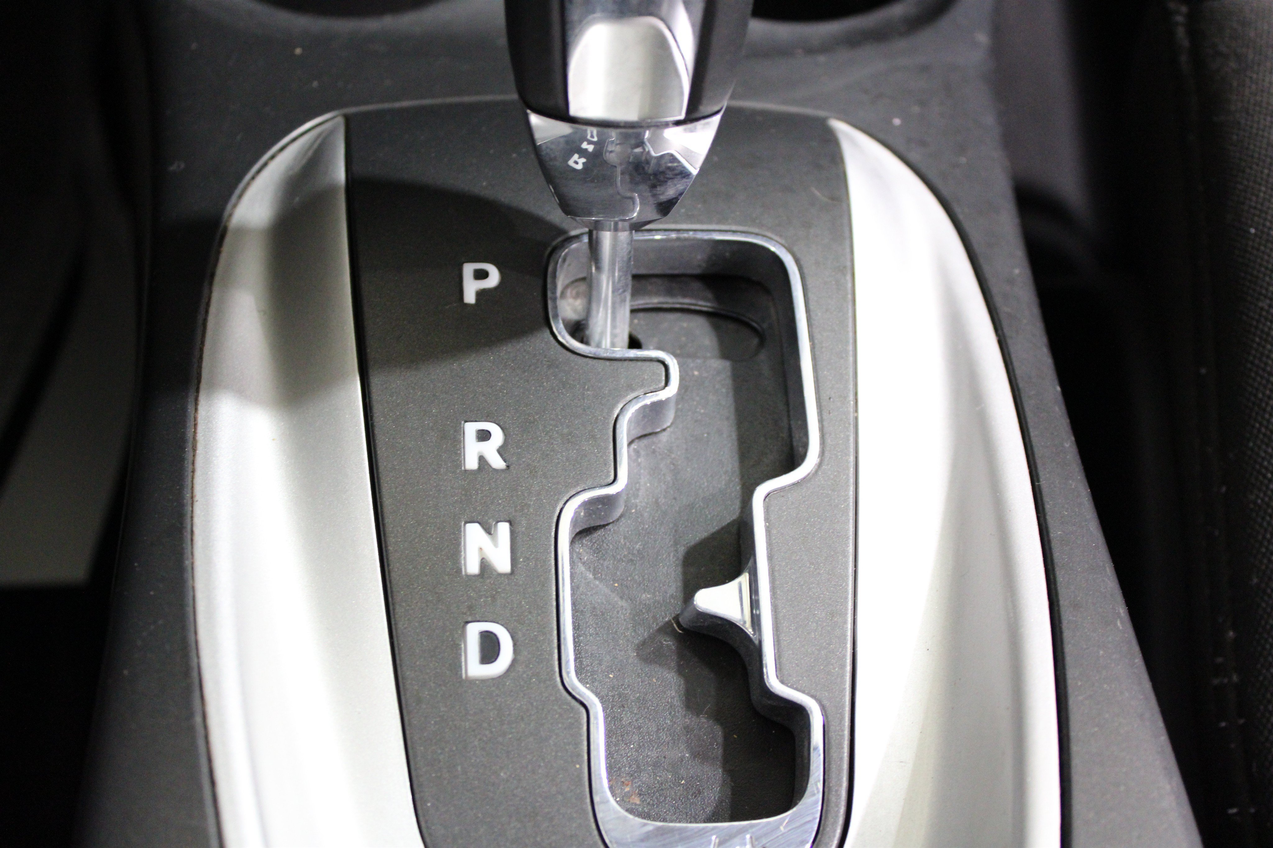 Used 2020 Dodge Journey SE w/ SE Popular Equipment Group FWD image 14