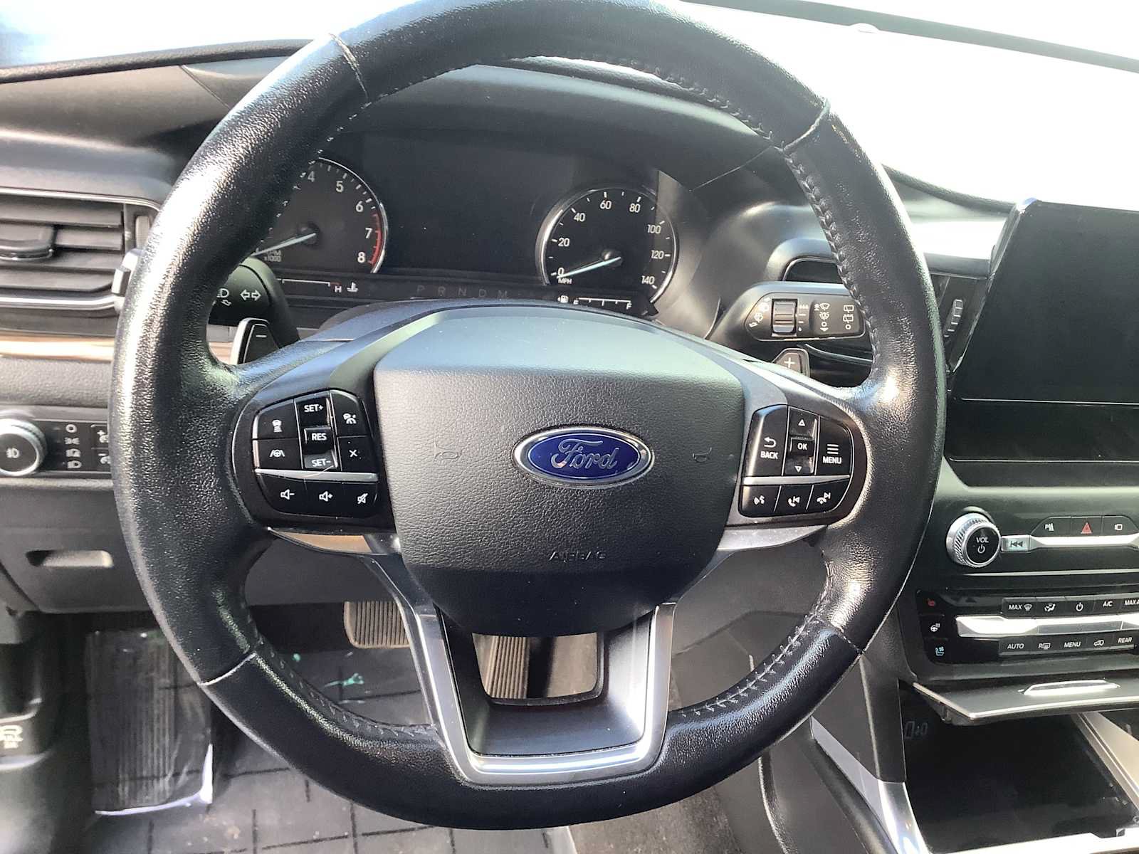 Used 2020 Ford Explorer Limited AWD/4WD image 15