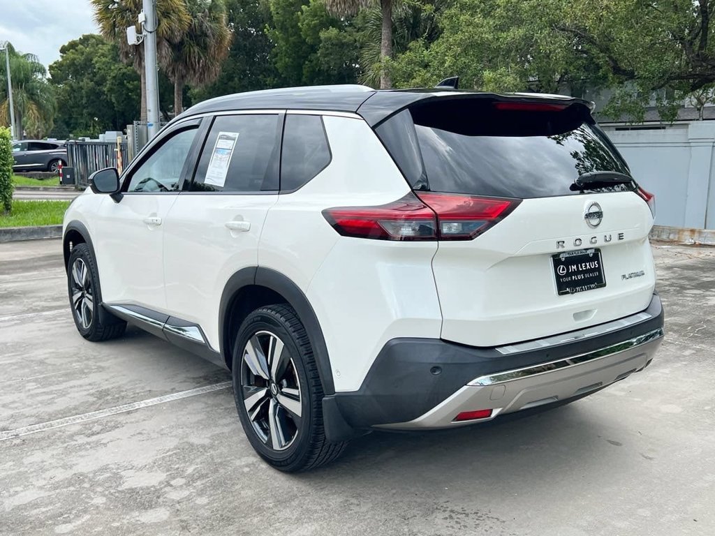 Used 2021 Nissan Rogue Platinum FWD image 5