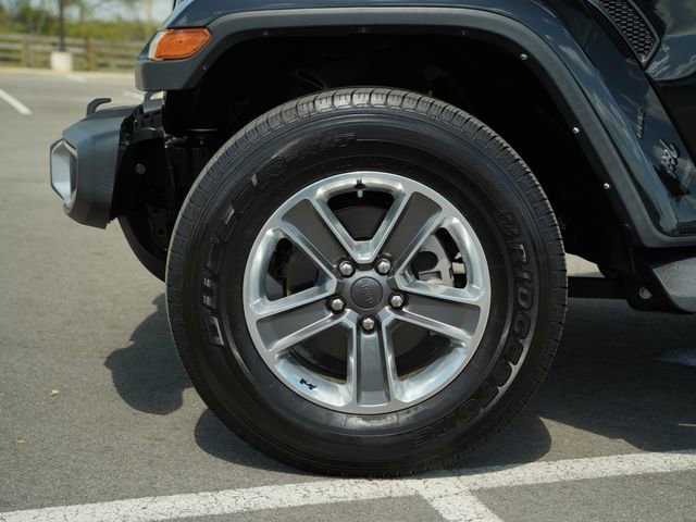 Used 2022 Jeep Wrangler Unlimited Sahara w/ Dual Top Group image 11