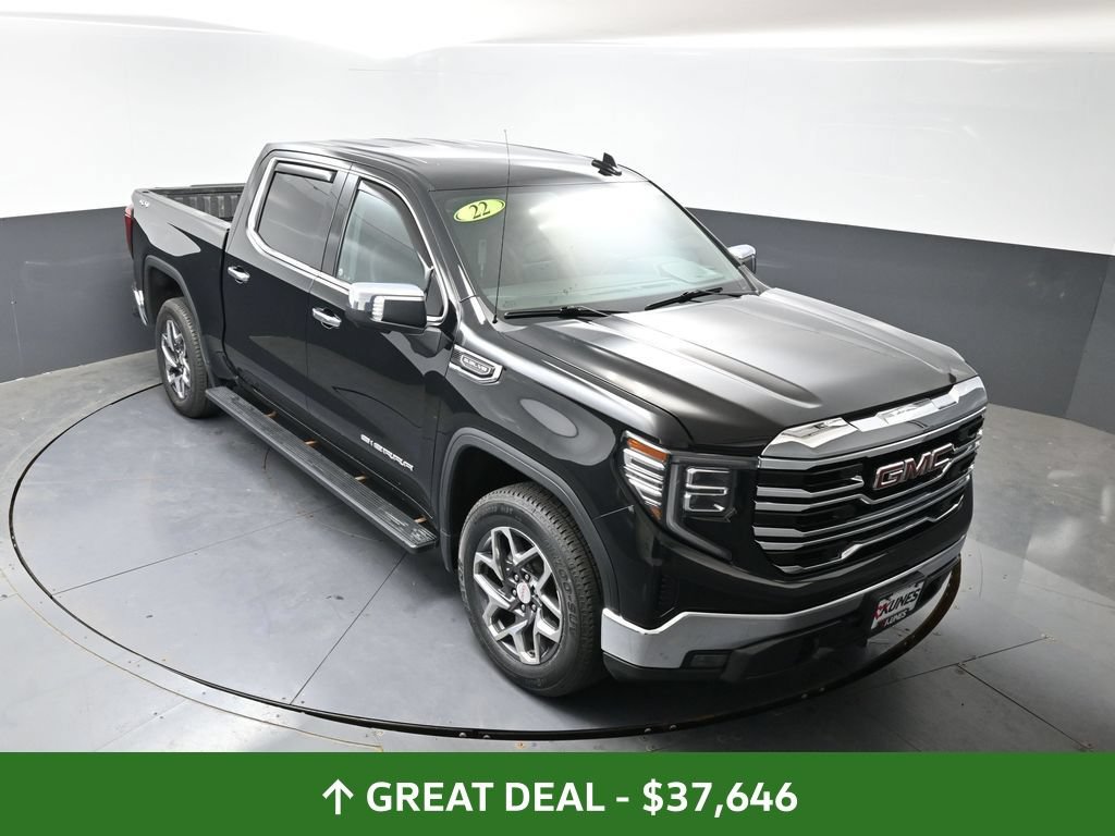 Used 2022 GMC Sierra 1500 SLT w/ SLT Convenience Package AWD/4WD image 47