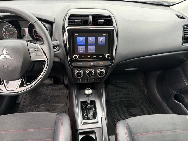 Used 2023 Mitsubishi Outlander Sport SE AWD/4WD image 18