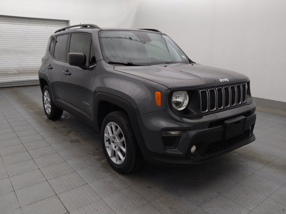 Used 2022 Jeep Renegade Latitude w/ Sun/Sound Group image 13