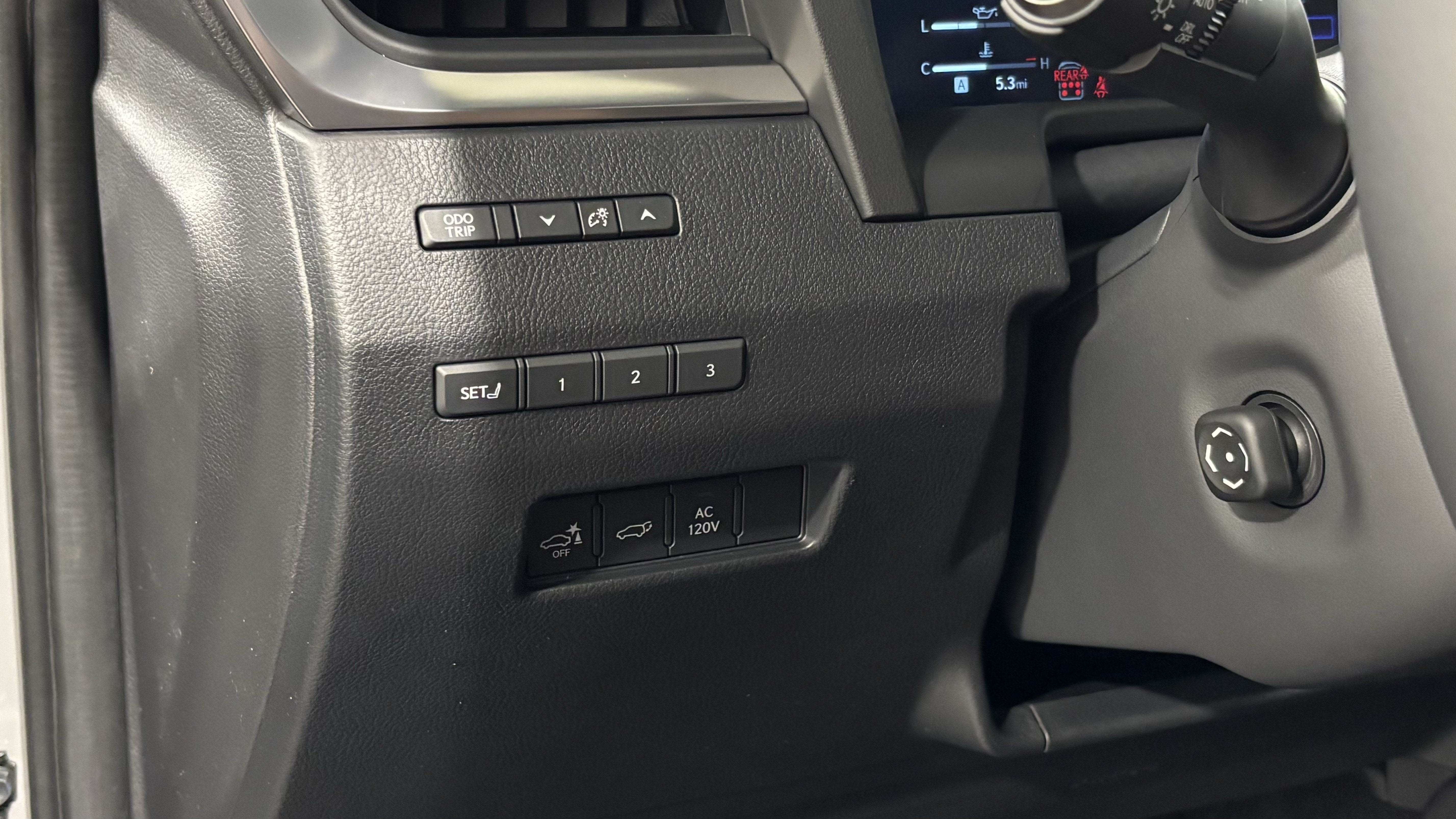 New 2026 Lexus GX 550 AWD/4WD image 11