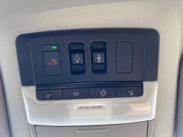 Used 2024 Nissan Pathfinder Platinum AWD/4WD image 17