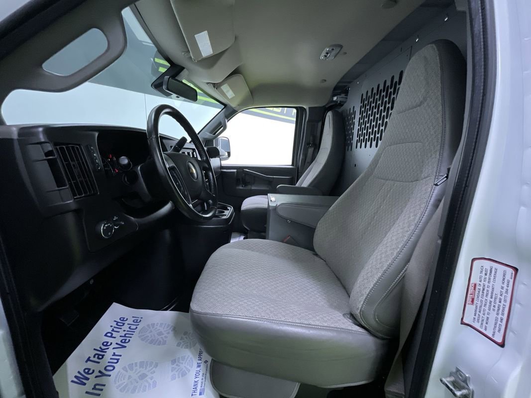 Used 2021 Chevrolet Express 2500 w/ Driver Convenience Package image 16