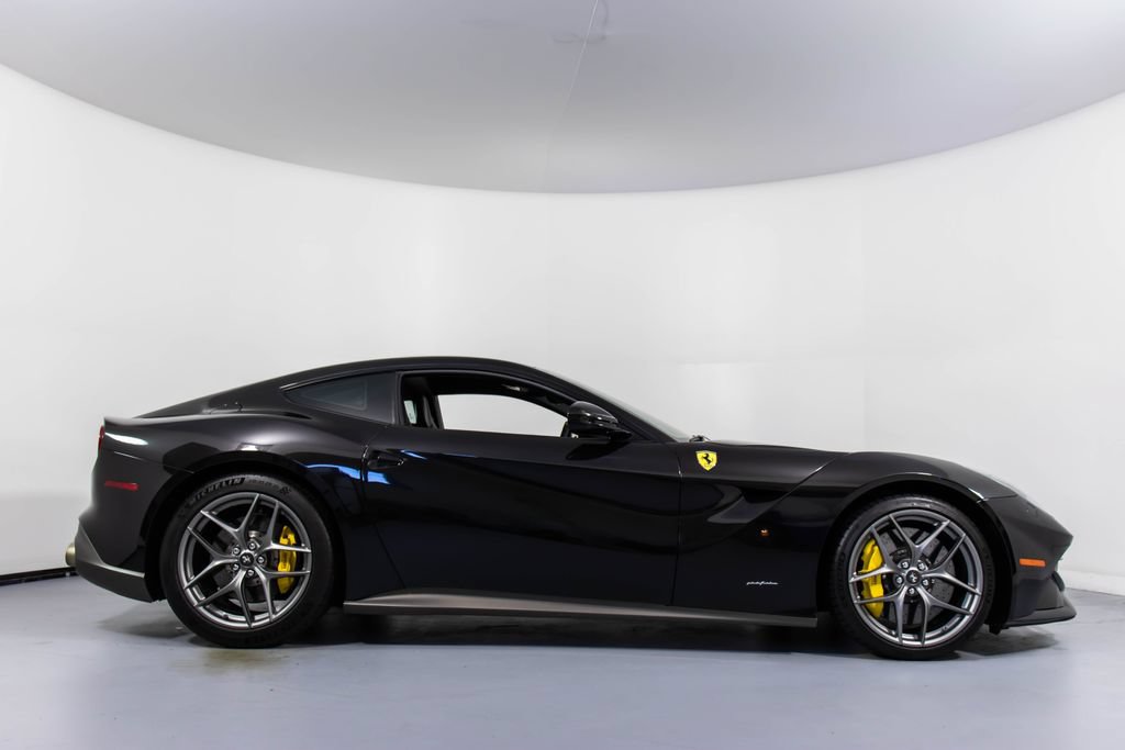 Used 2014 Ferrari F12 Berlinetta RWD image 3