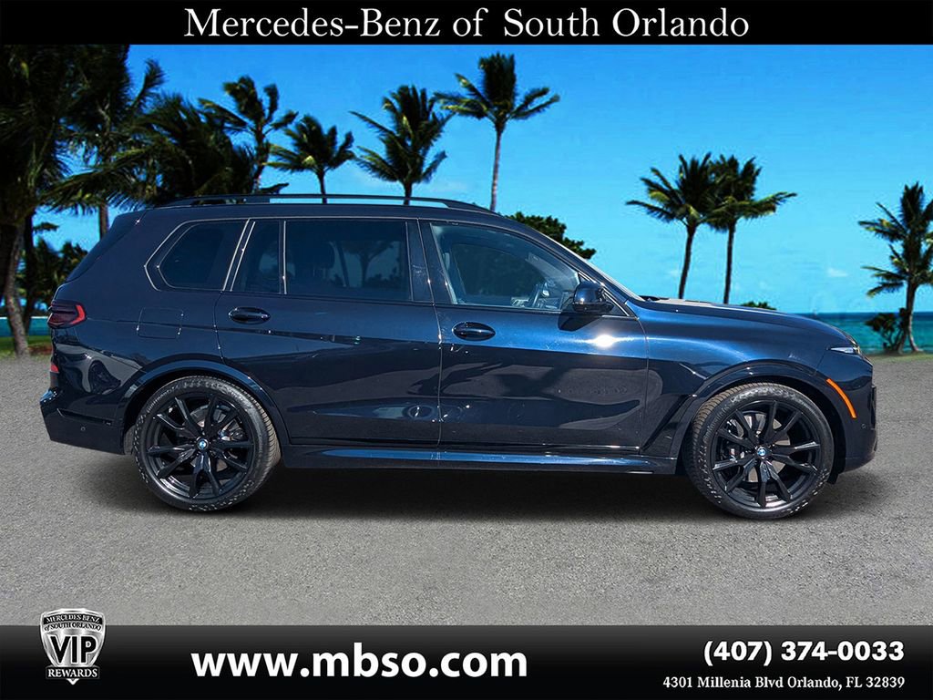 Used 2023 BMW X7 xDrive40i w/ M Sport Package image 18