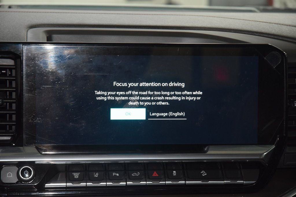 Used 2024 Chevrolet Silverado 2500 High Country w/ Technology Package image 35