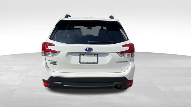 Used 2022 Subaru Forester Premium image 7