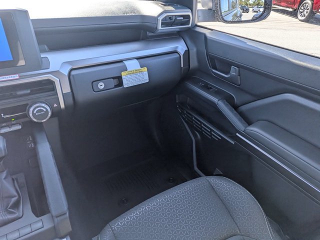 New 2026 Toyota 4Runner SR5 AWD/4WD image 15