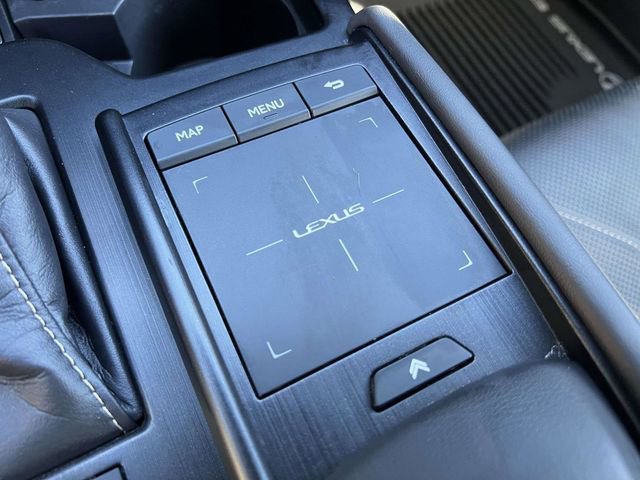 Used 2020 Lexus ES 300h Ultra Luxury w/ Accessory Package image 36