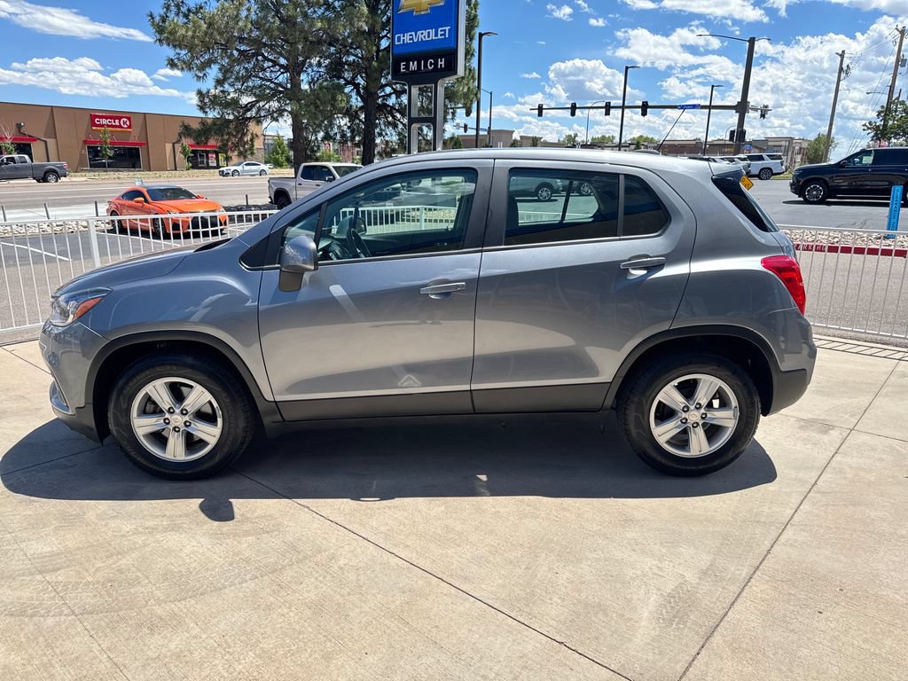 Used 2020 Chevrolet Trax LS FWD video 2