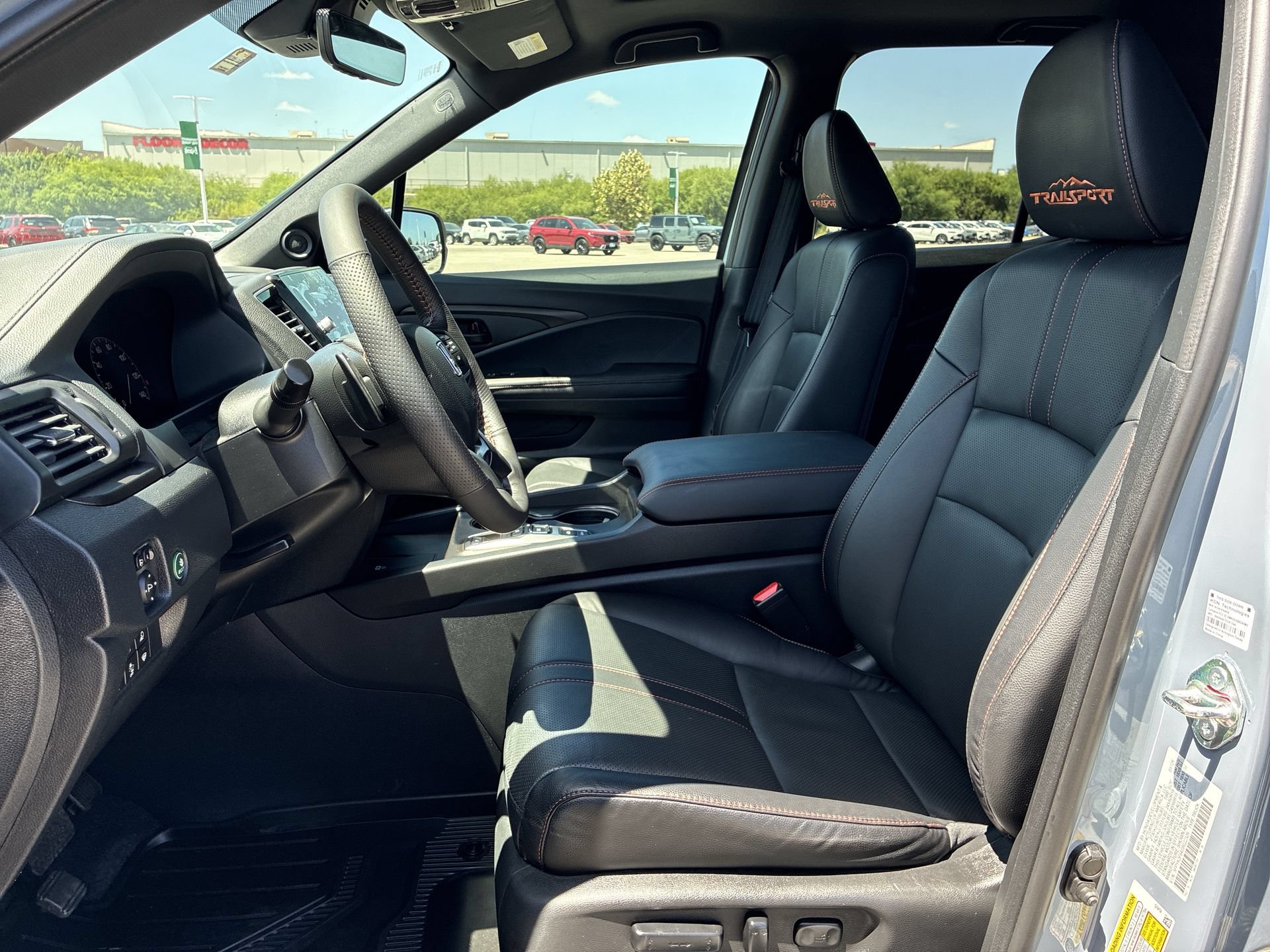 Certified 2025 Honda Ridgeline TrailSport image 17