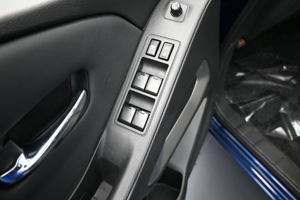 Used 2022 Nissan Frontier SV RWD image 15