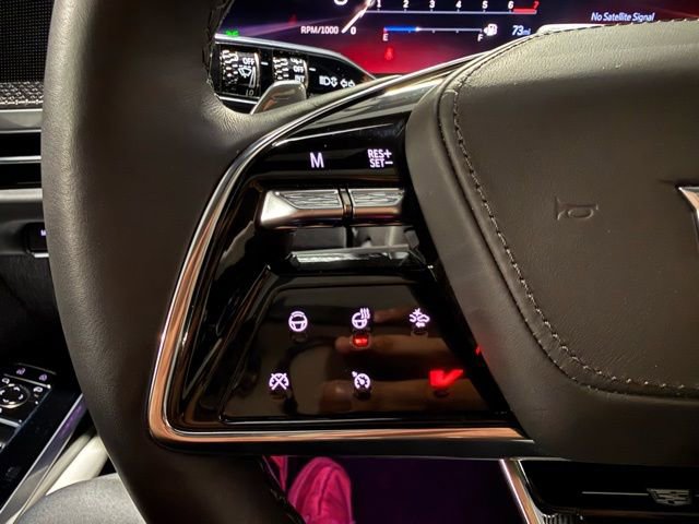 Used 2025 Cadillac Escalade V image 21