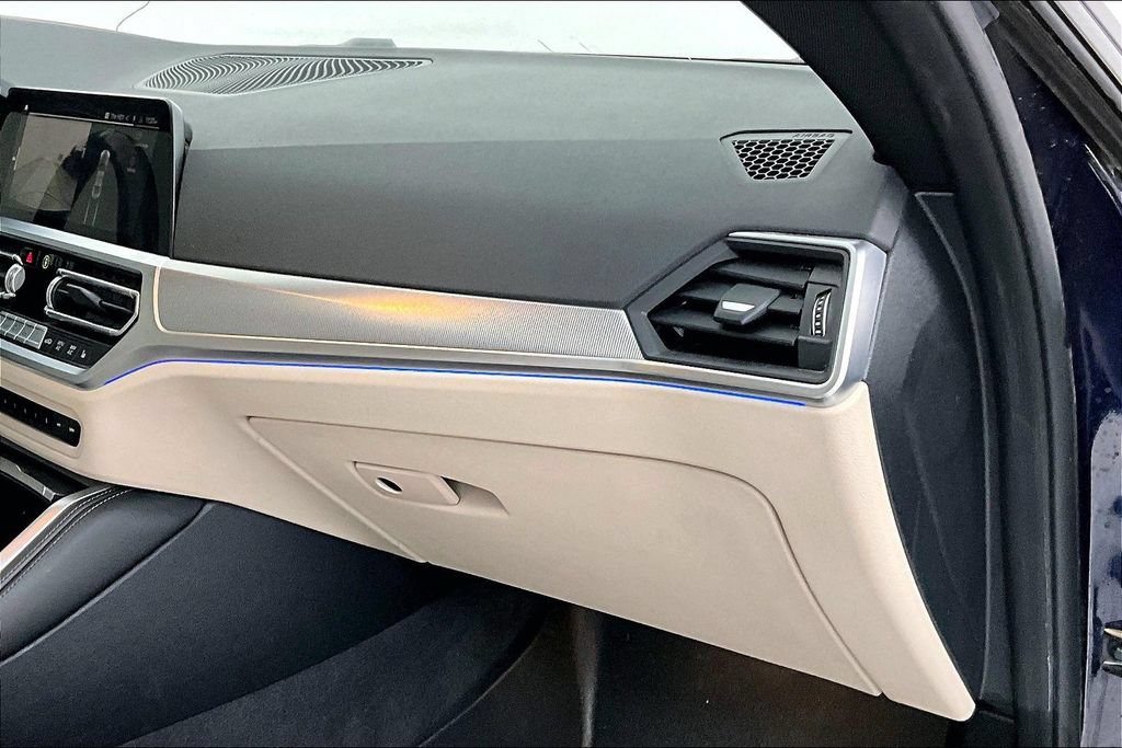 Used 2023 BMW M440i Coupe w/ Premium Package RWD image 19