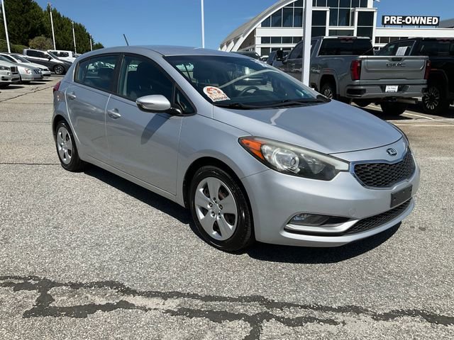 Used 2016 Kia Forte LX image 3
