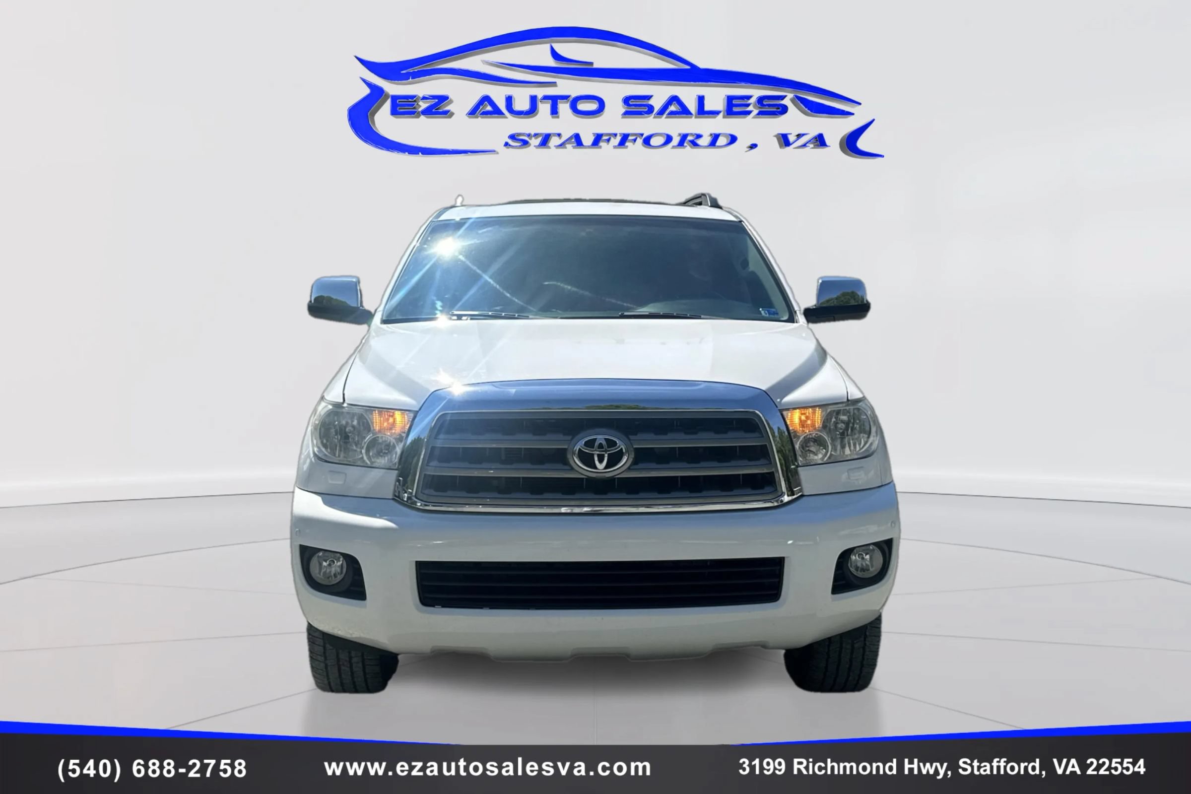 Used 2015 Toyota Sequoia Limited AWD/4WD image 2