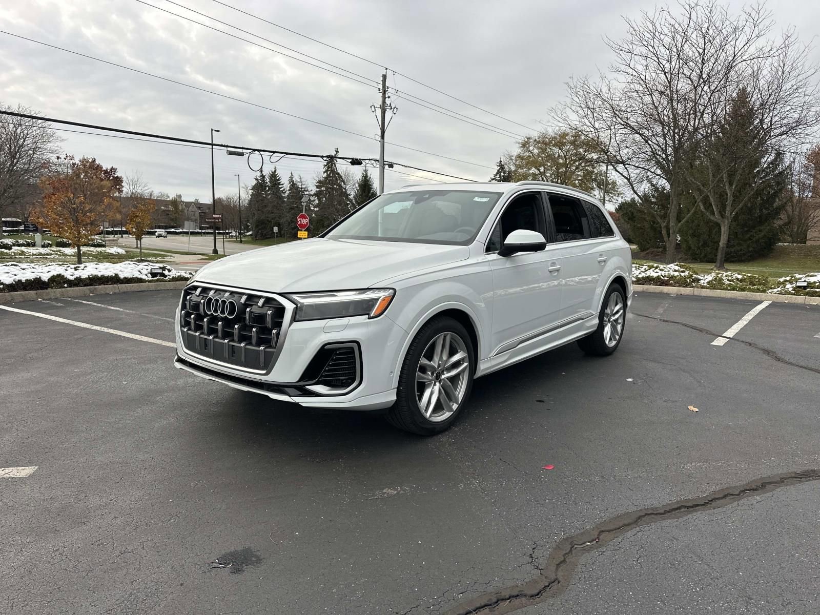 New 2025 Audi Q7 3.0T Premium Plus w/ Premium Plus Package image 3