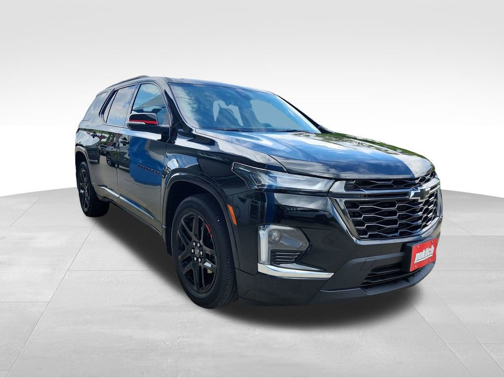 Certified 2023 Chevrolet Traverse Premier w/ Redline Edition AWD/4WD image 9