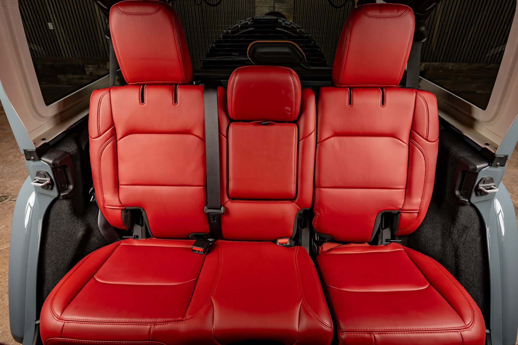 Used 2024 Jeep Wrangler Unlimited Rubicon 392 image 36